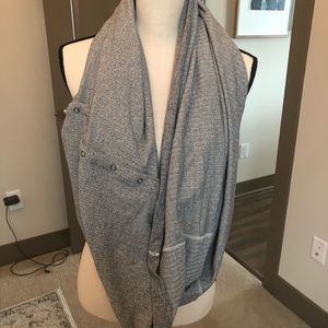 Lululemon Vinyasa scarf